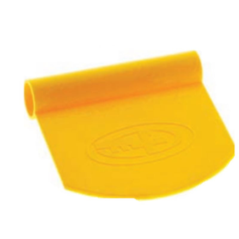 COUPE PATE PLASTIQUE